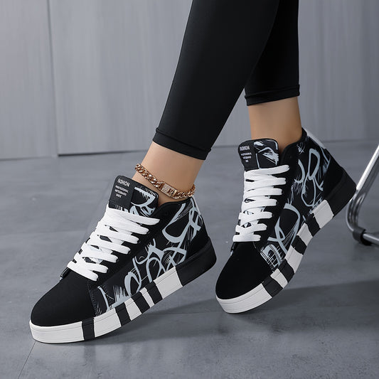 Hochgeschnittene Skateschuhe mit Graffiti-Muster, lässige vielseitige Schnür-Canvas-Sneaker für draußen